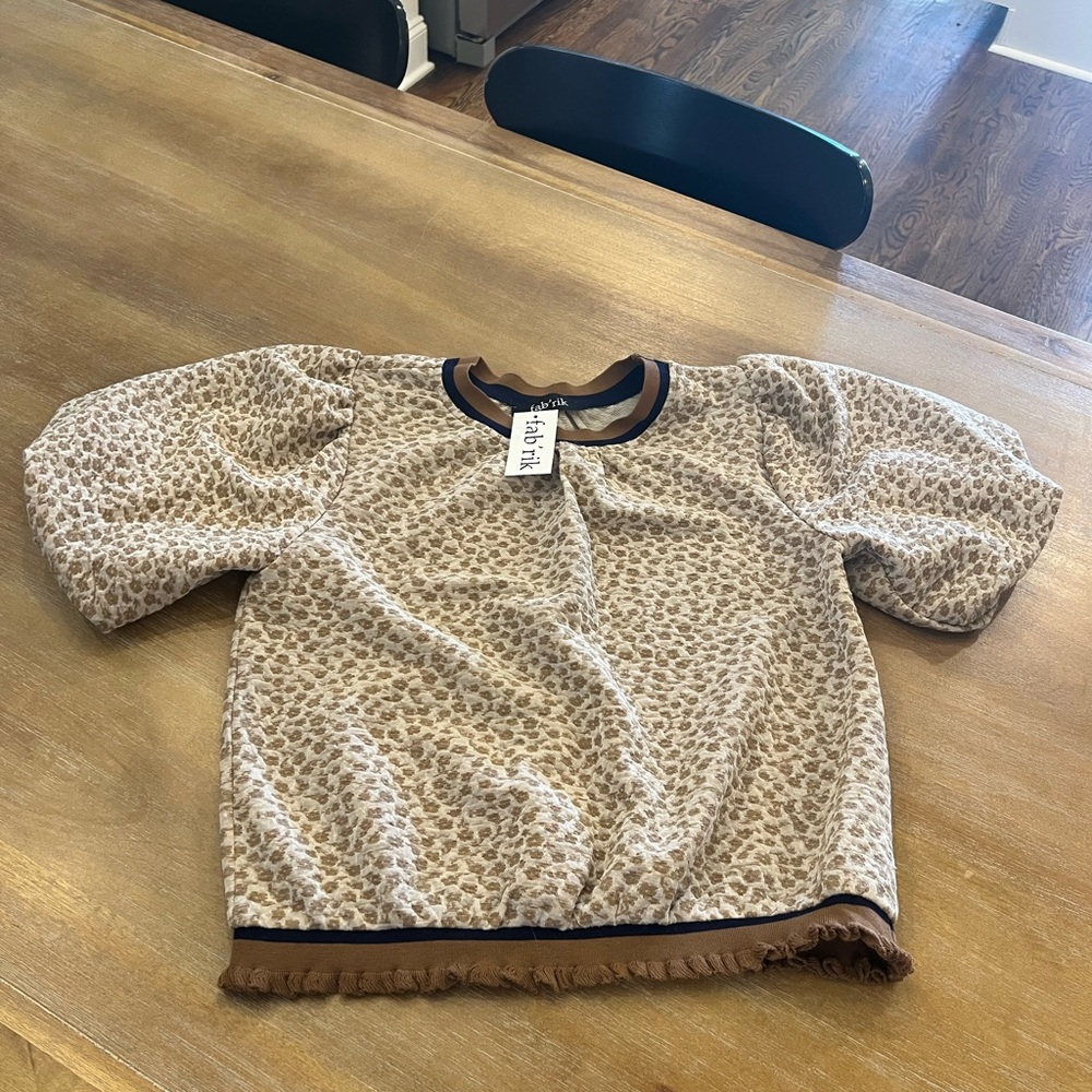 fab'rik Navy, Brown, Cream Knit Top